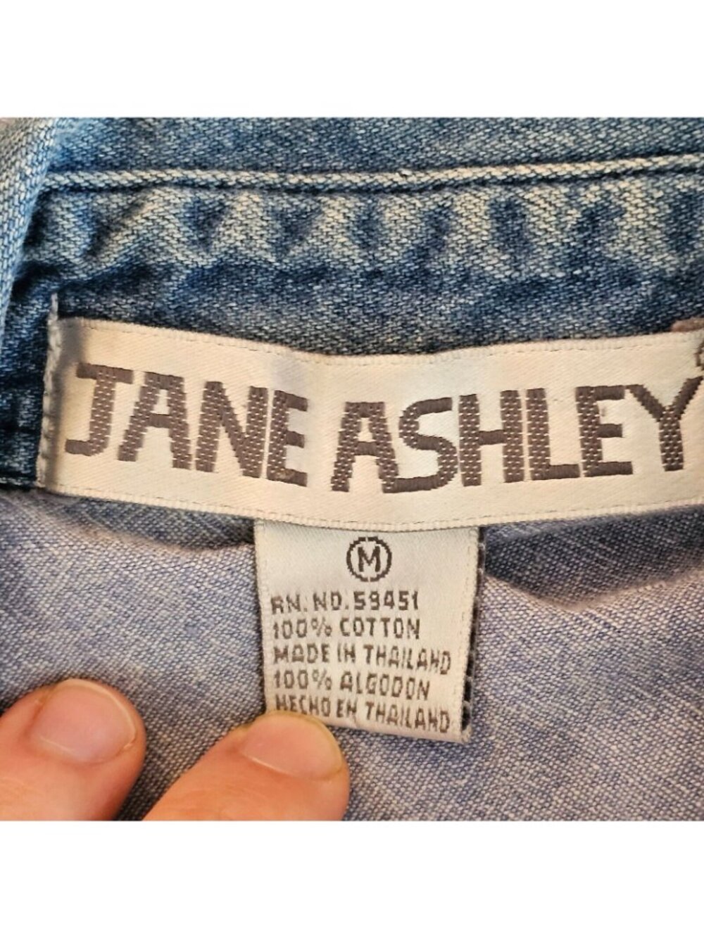 Jane Ashley Button Up Shirt Womens Medium Blue Denim Embroidered Cotton Y2K - Picture 7 of 10